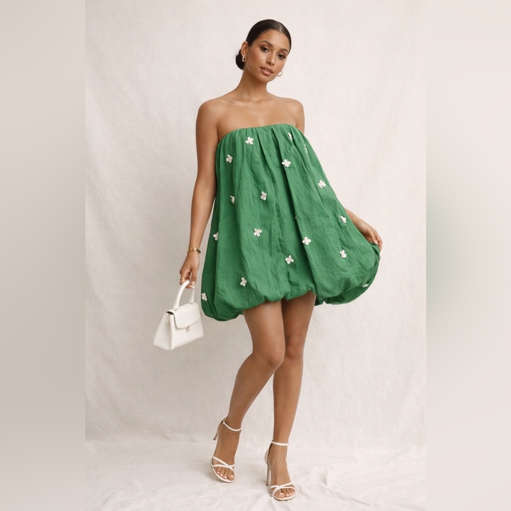 Maude Club Strapless Green Tube Bubble Hem Mini Dress Floral Appliqué NWT Size S